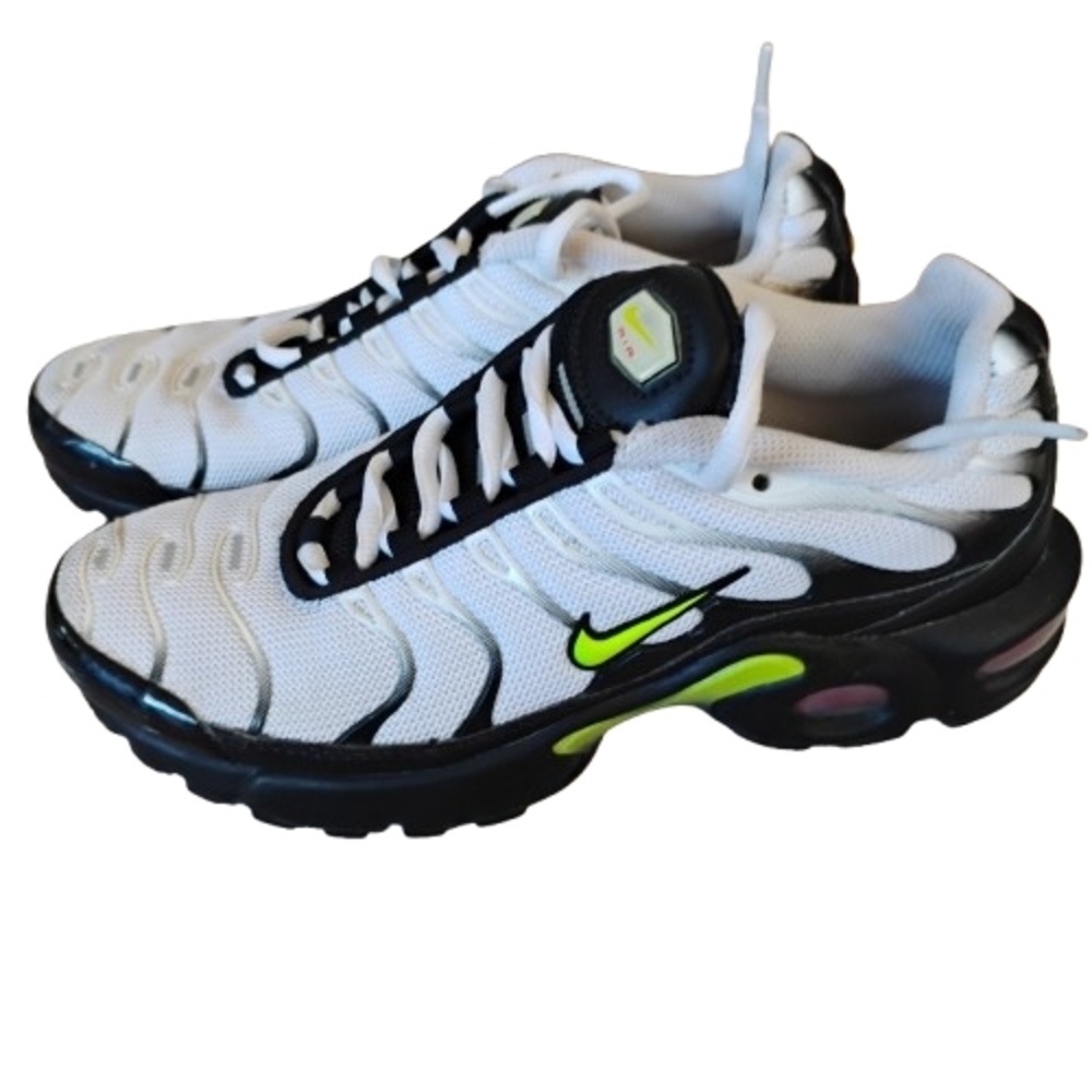 Nike White and Black Kids Size 4.5 Sneakers with Neon Accents